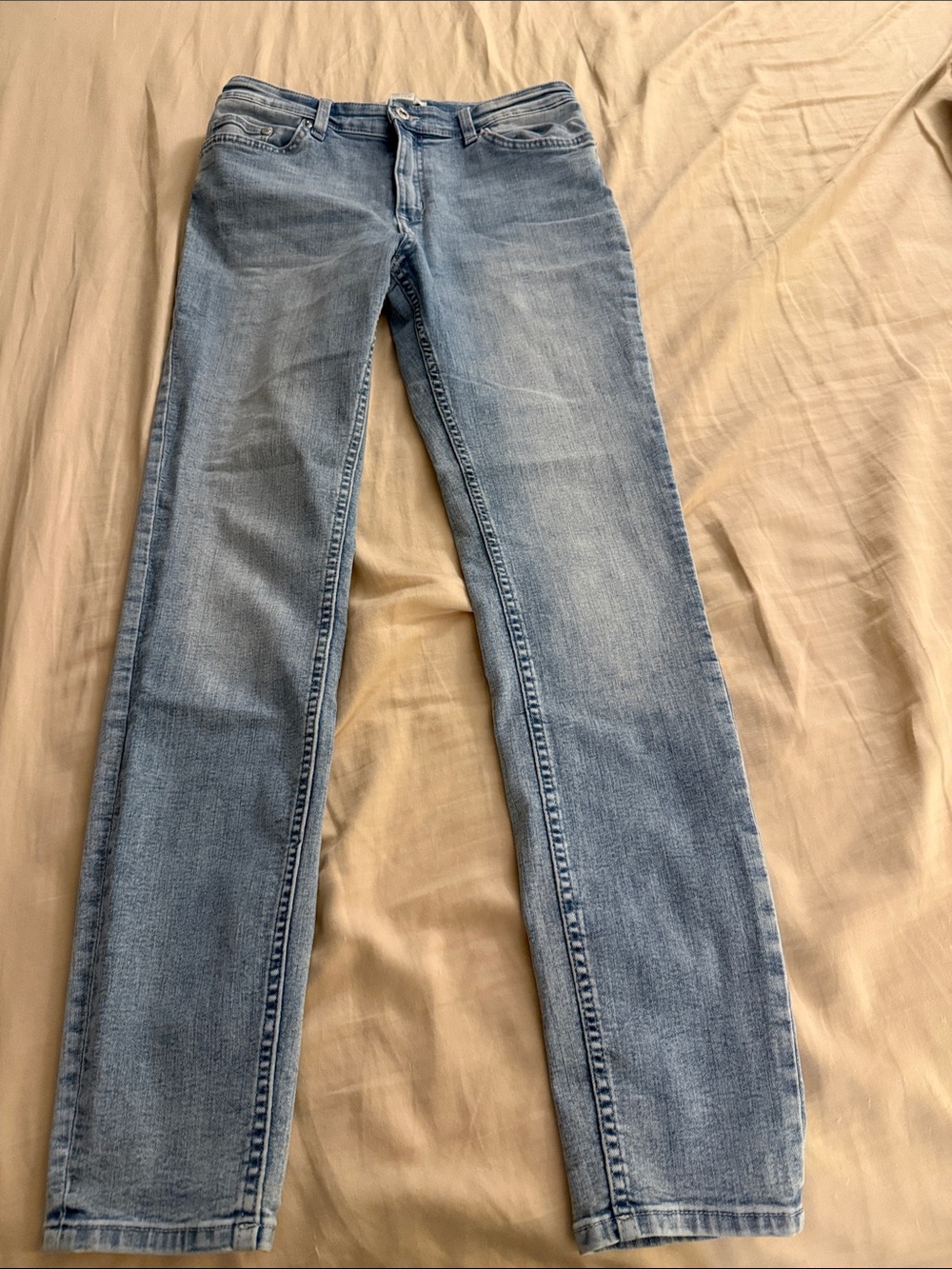 H&M Light Wash Straight Leg Jeans
